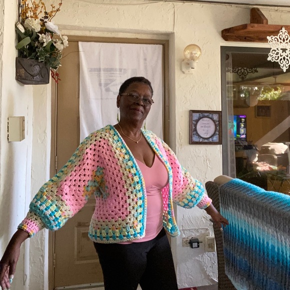 Multi-color Granny square cardigan - Picture 3 of 3
